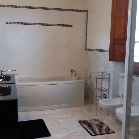 Il Nido Della Formica